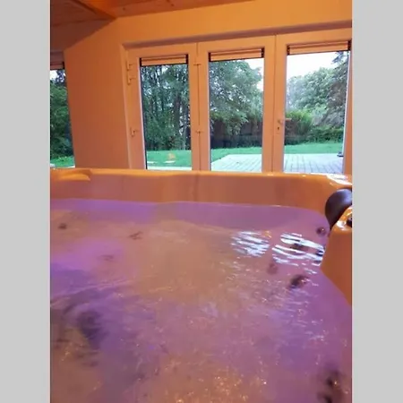 빌라 Magnifique Maison Ardennaise Avec Sauna & Jacuzzi 호우팔리제